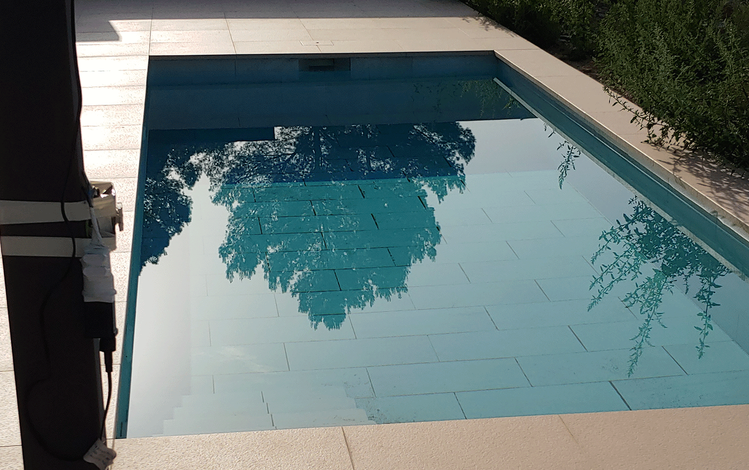 begues-aerotermia-piscina